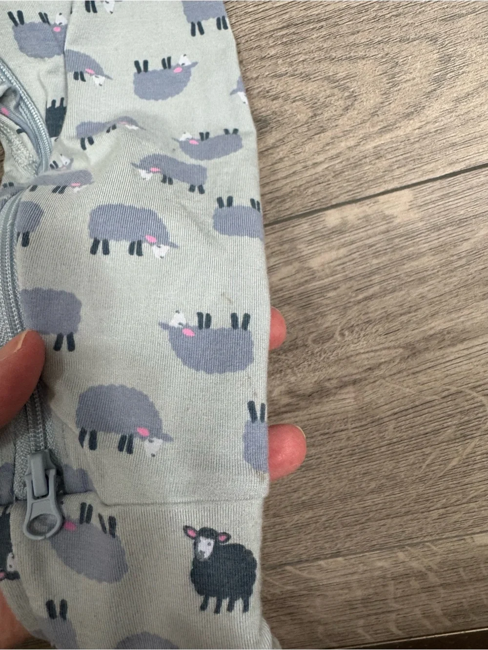 Hanna andersson Mini Lamb on Celestial Blue 6-12 Zippered Romper